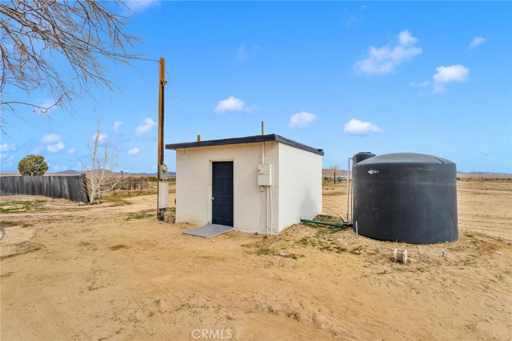 47424 Paddington Landers, CA 92285 - Photo 38 of 69