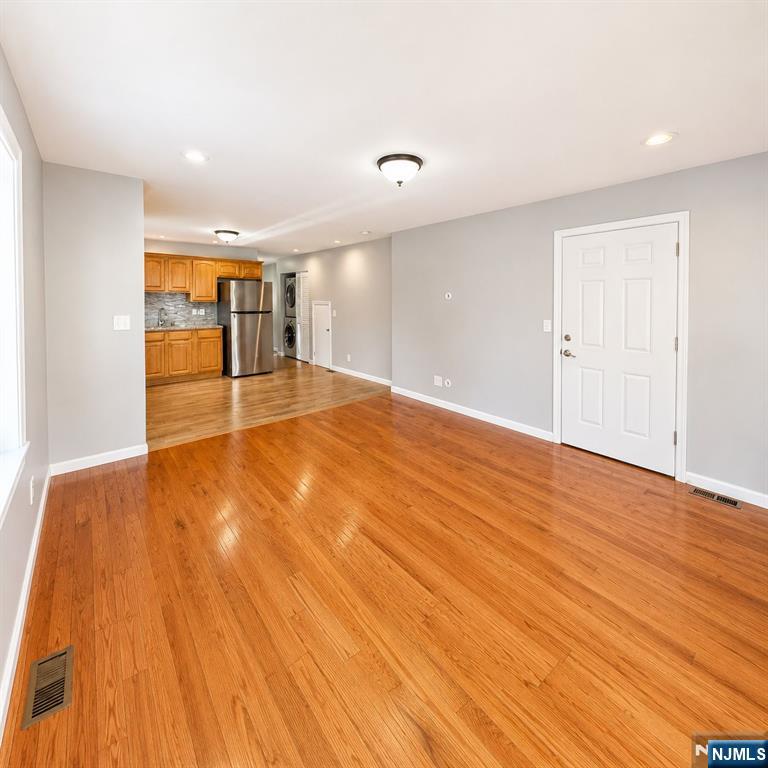 13 Talbot Street, Unit 1 Montclair, NJ 07042 - Photo 3 of 9