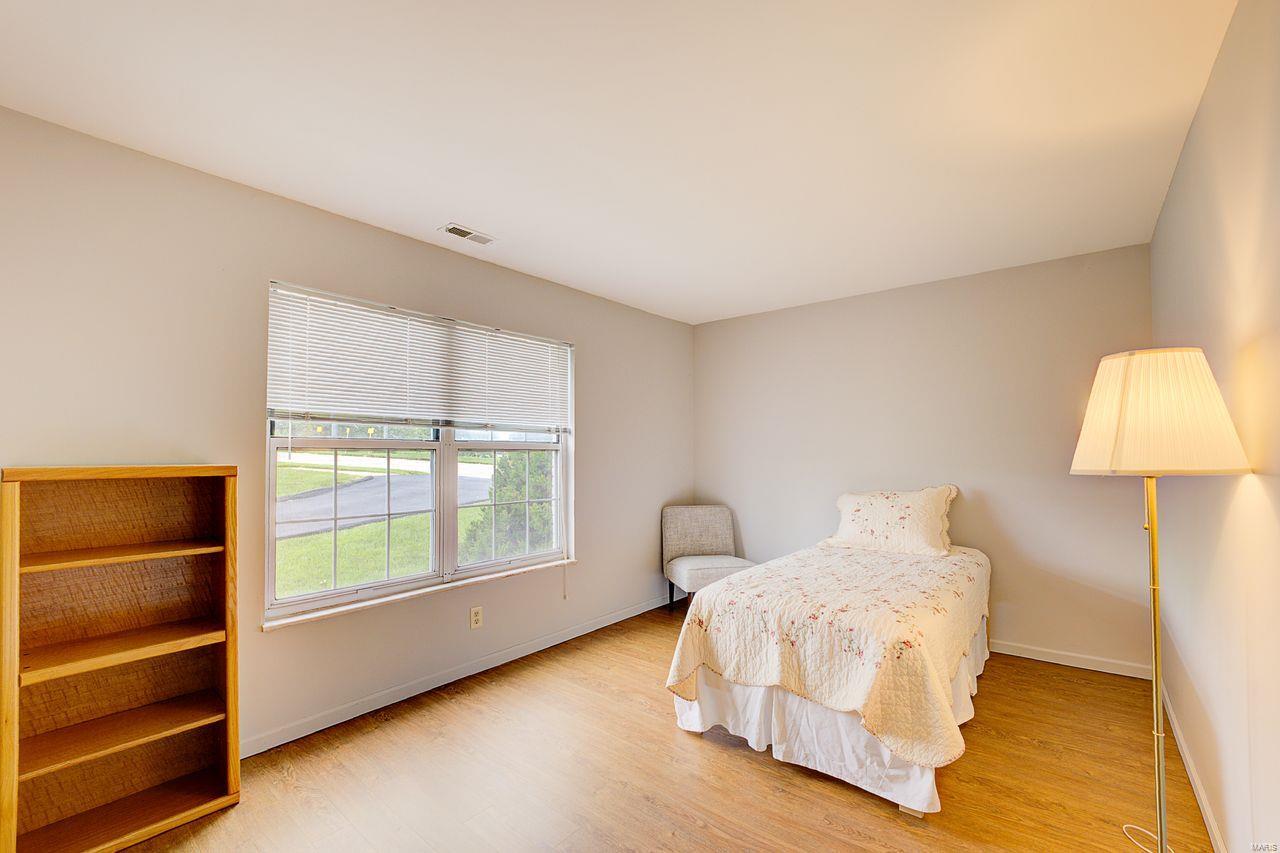 1122 Sunbolt Drive, Unit A St. Louis, MO 63129 - Photo 18 of 21