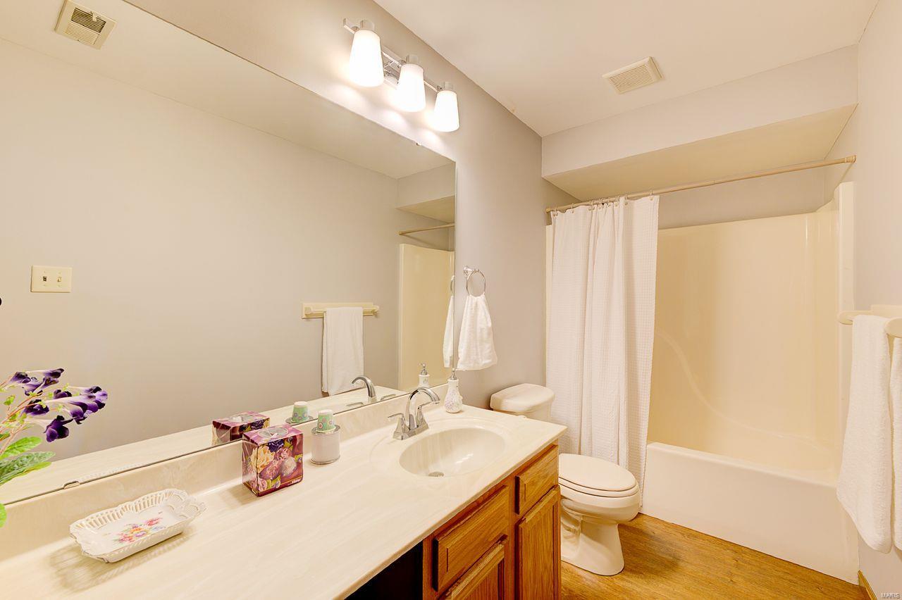 1122 Sunbolt Drive, Unit A St. Louis, MO 63129 - Photo 19 of 21