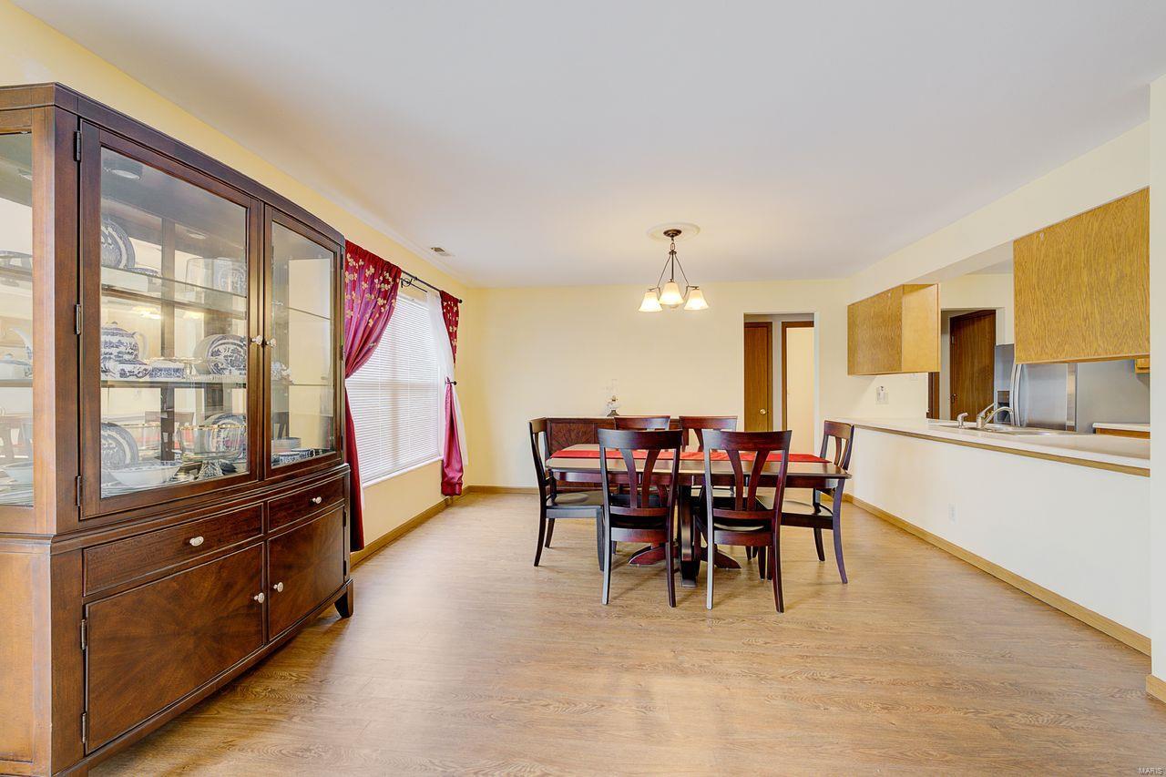 1122 Sunbolt Drive, Unit A St. Louis, MO 63129 - Photo 6 of 21