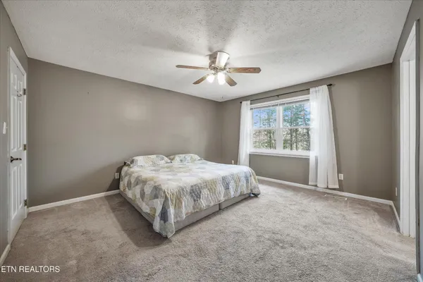 $389,870 | 101 Hooper Court, Oak Ridge, TN 37830