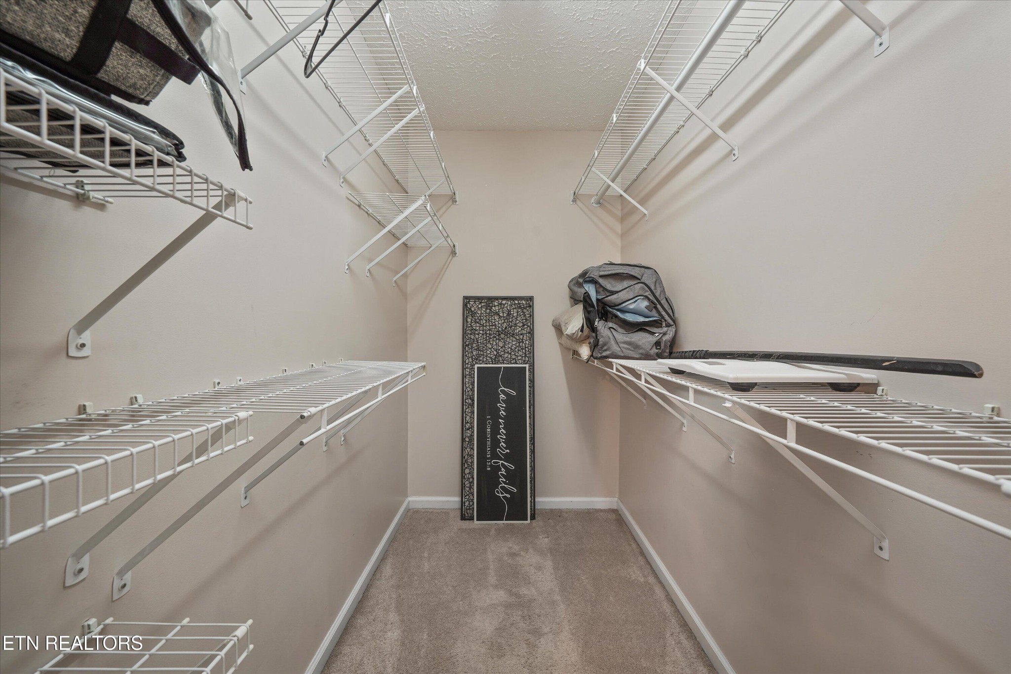 101 Hooper Court Oak Ridge, TN 37830 - Photo 15 of 40