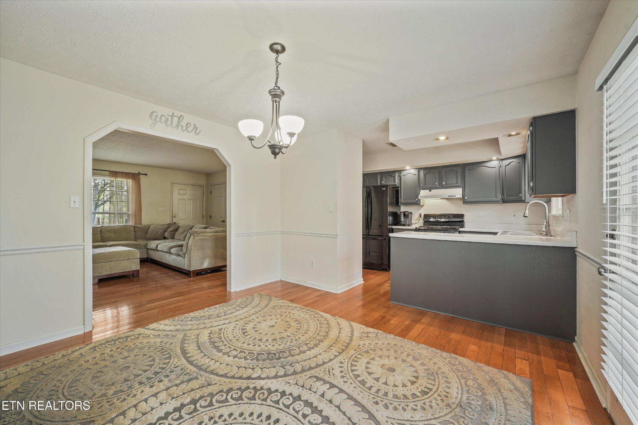 101 Hooper Court Oak Ridge, TN 37830 - Photo 7 of 40