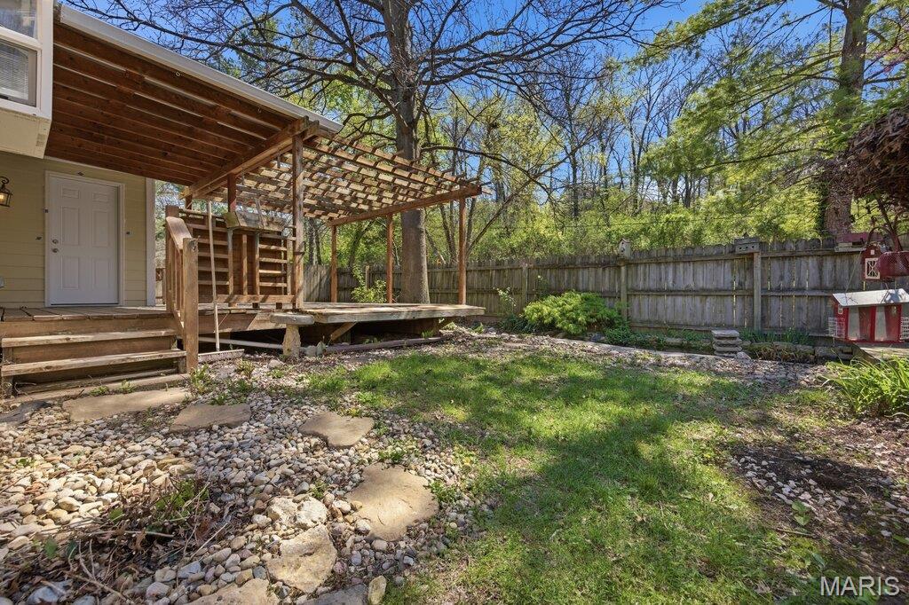 704 Ginger Wood Court Ballwin, MO 63021 - Photo 29 of 36