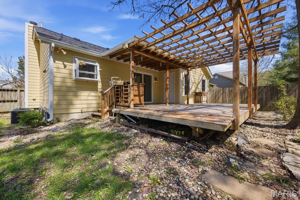 704 Ginger Wood Court Ballwin, MO 63021 - Photo 30 of 36