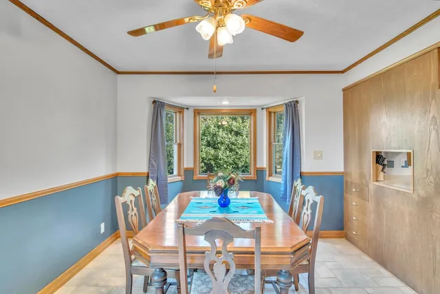 $209,900 | 2044 Arrowhead Road, Moundridge, KS 67107