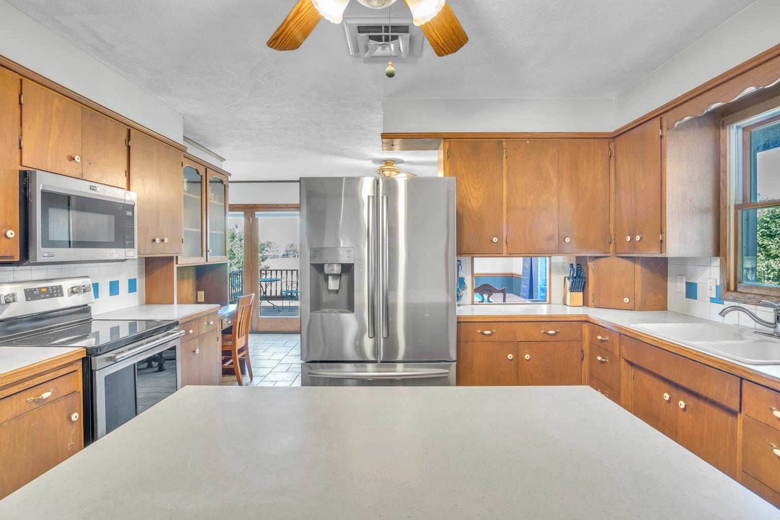 2044 Arrowhead Road Moundridge, KS 67107 - Photo 23 of 36