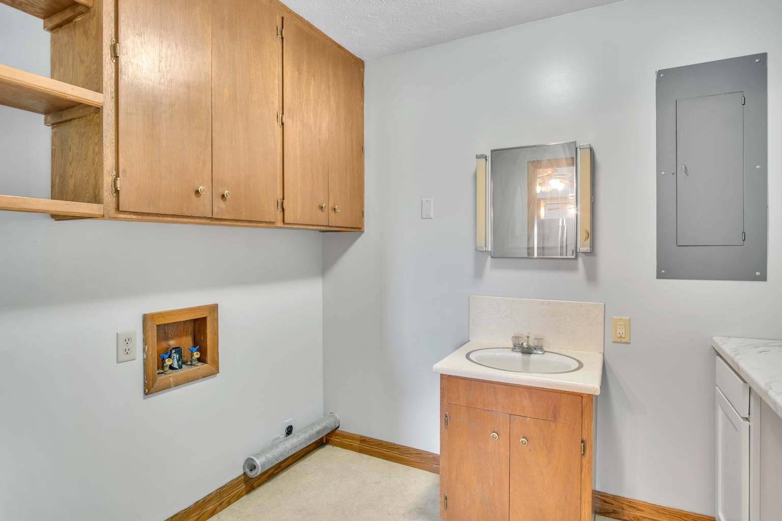 2044 Arrowhead Road Moundridge, KS 67107 - Photo 28 of 36