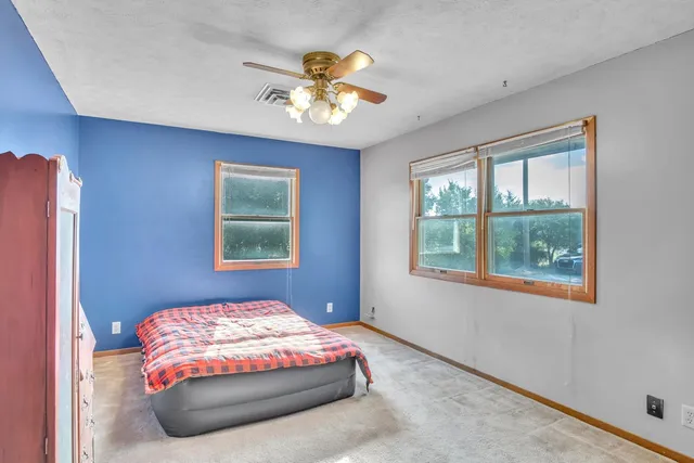 $209,900 | 2044 Arrowhead Road, Moundridge, KS 67107