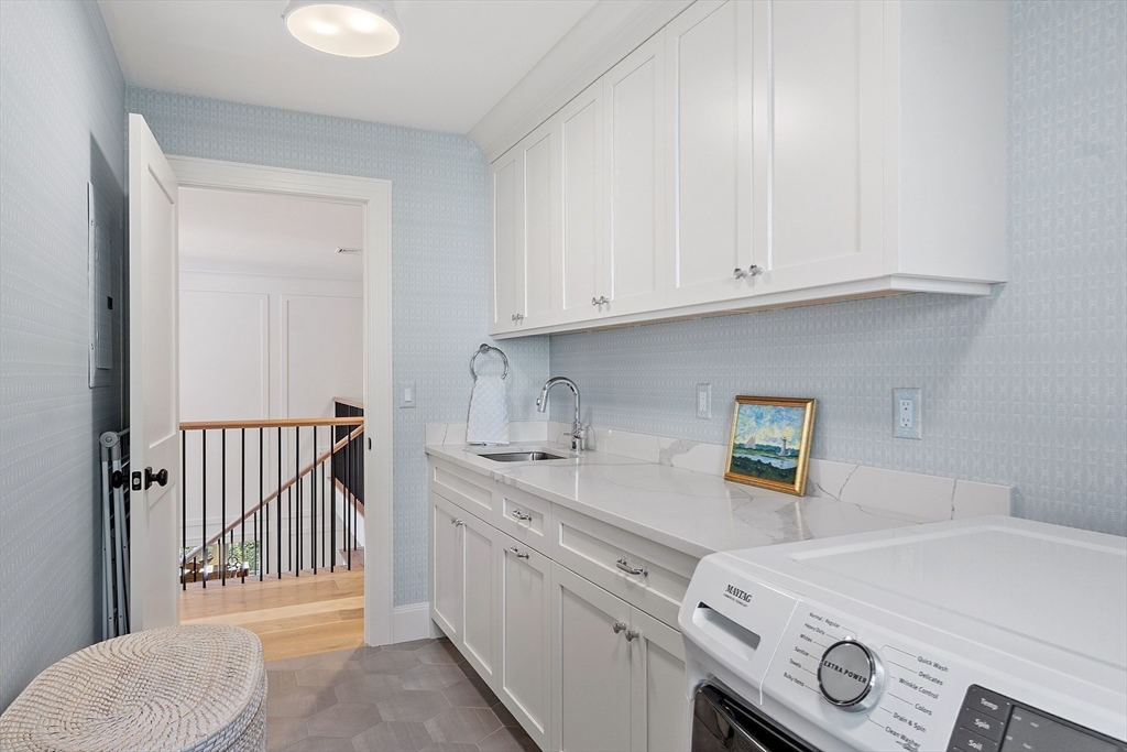 65 Locust Avenue Lexington, MA 02421 - Photo 28 of 42