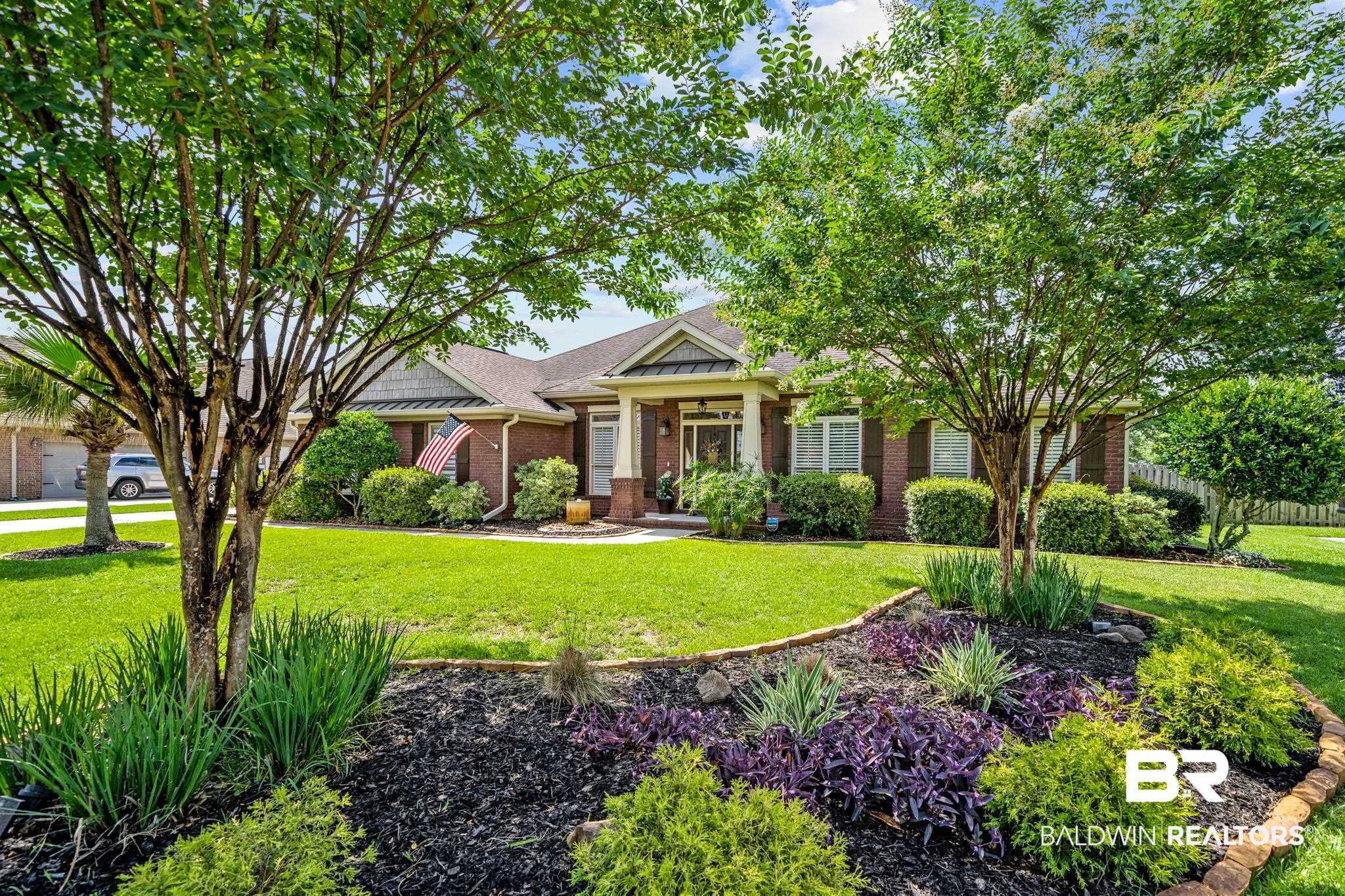 712 Edinburgh Avenue Foley, AL 36535 - Photo 4 of 36 Front Yard