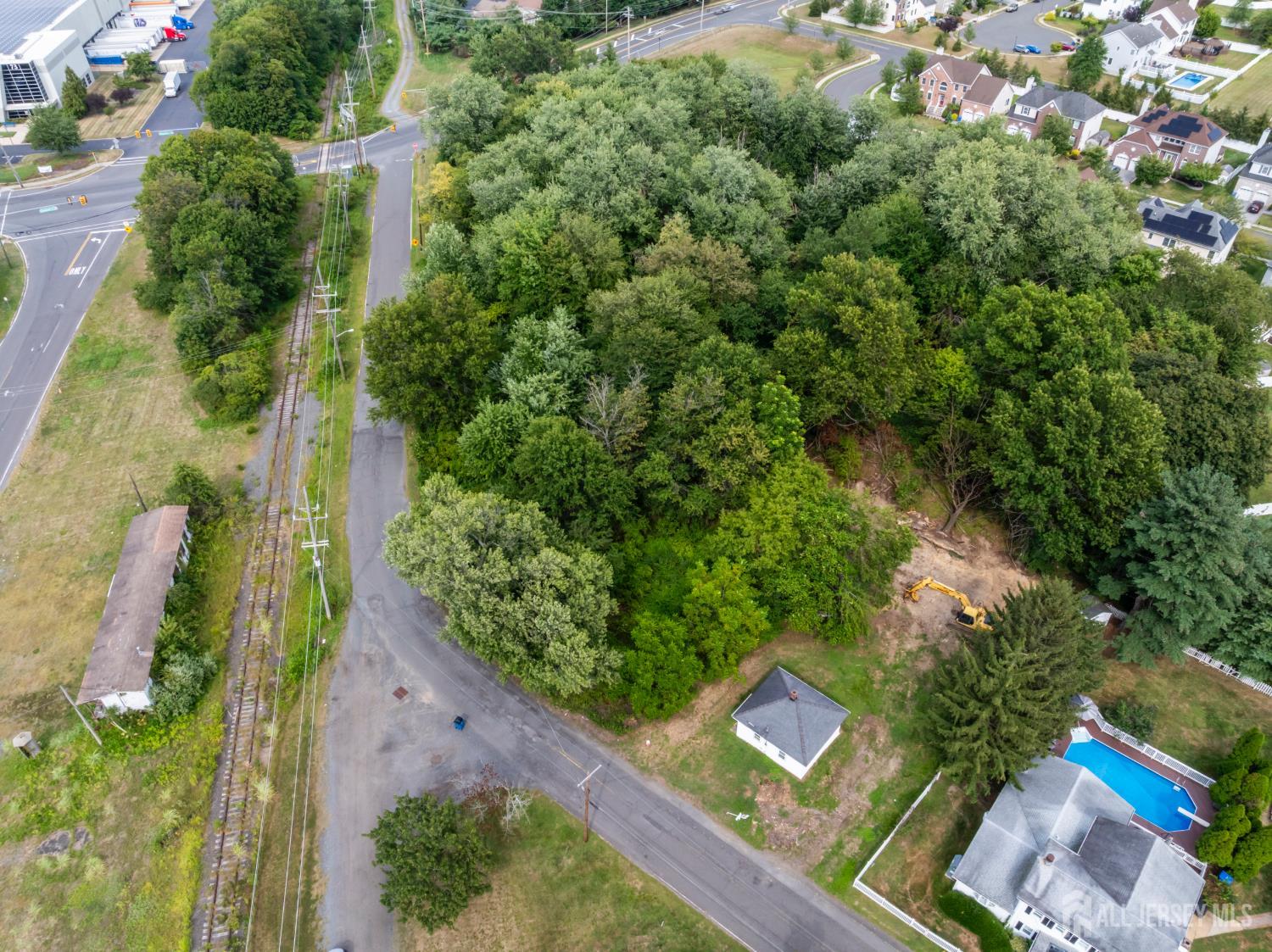 95 Halsey Reed Road Monroe Township, NJ 08831 - Photo 8 of 12