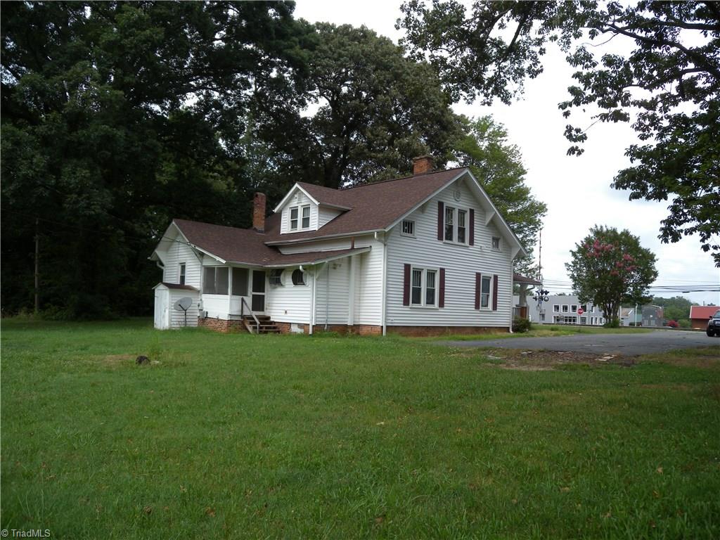 5225 Salem Road Walkertown, NC 27051 - Photo 2 of 20 Gallery Image 2