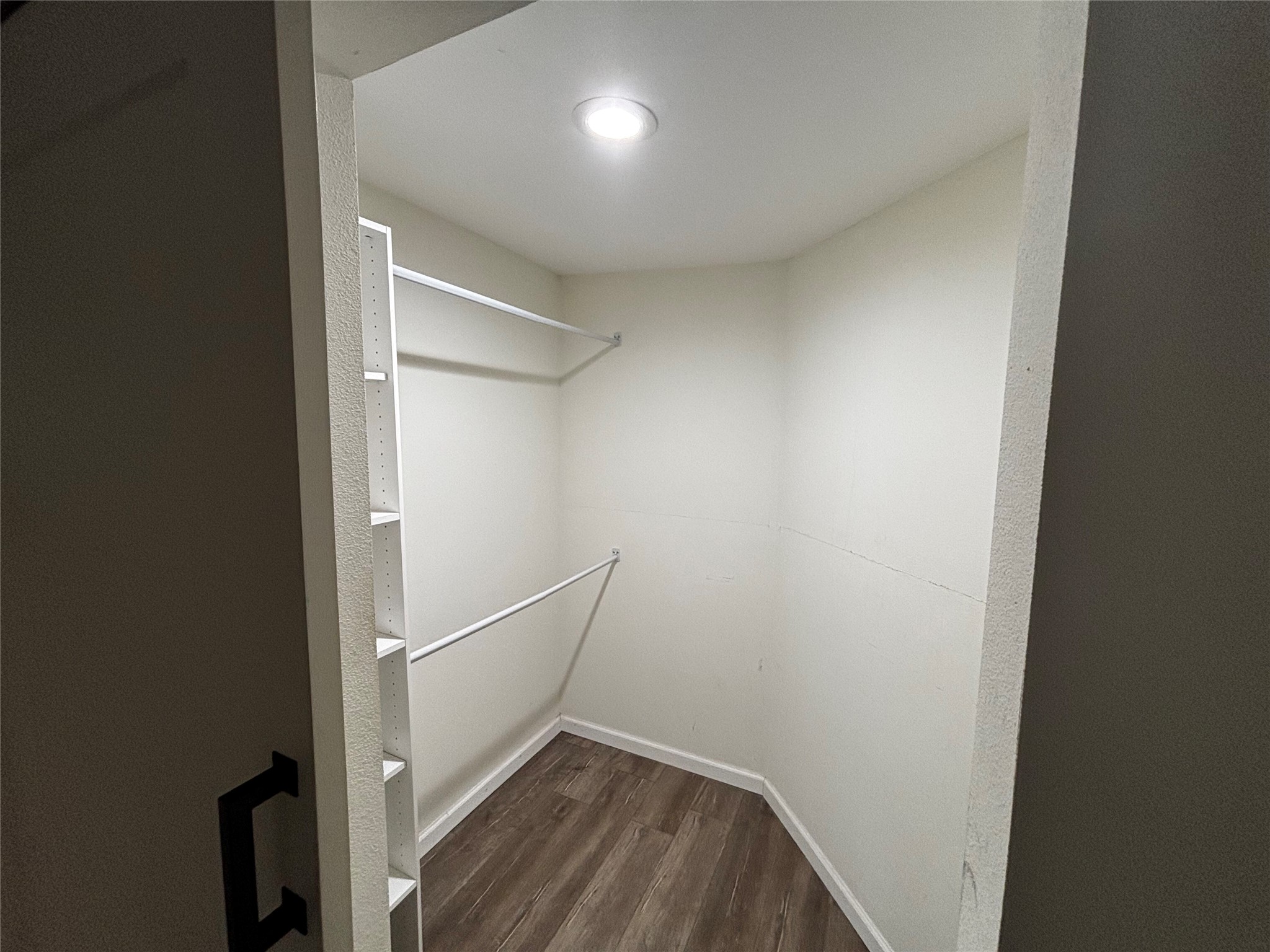 403 Delmar Avenue Austin, TX 78752 - Photo 9 of 20