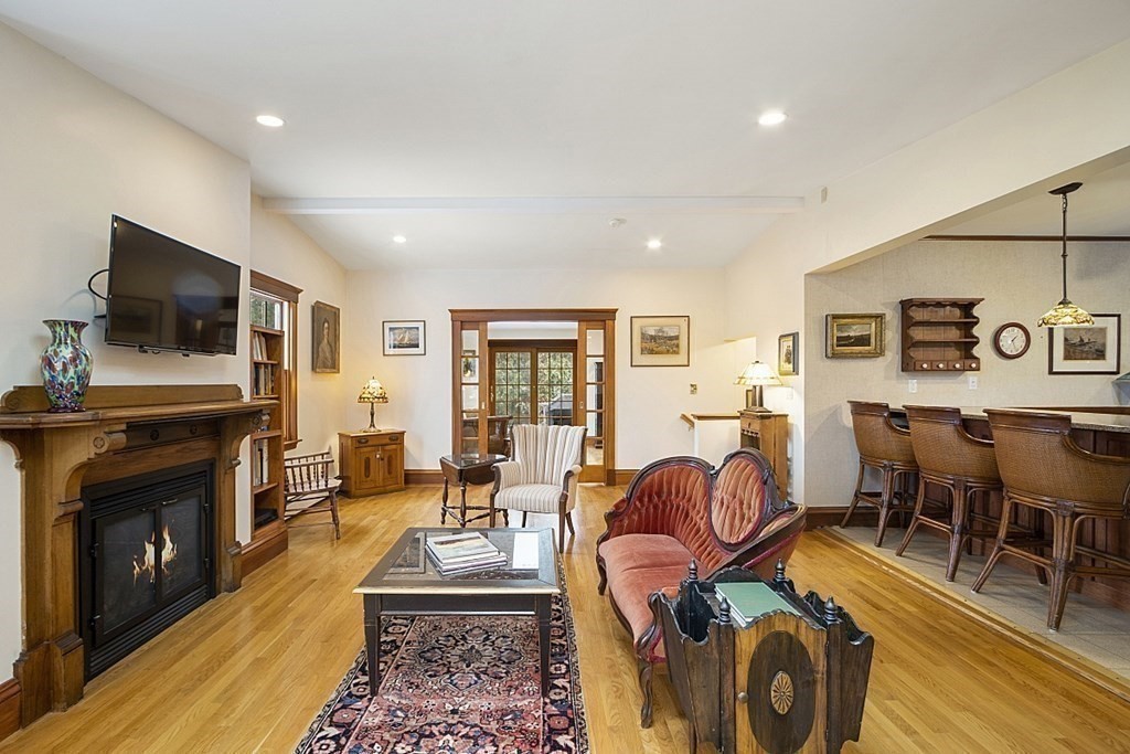 9 Reed Street Lexington, MA 02420 - Photo 13 of 26