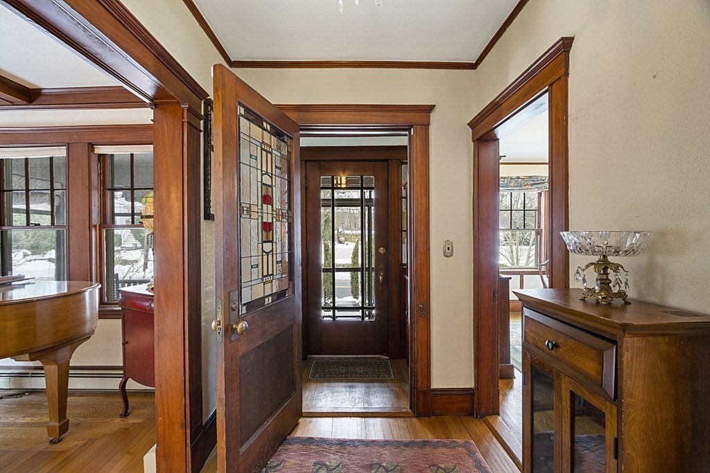 9 Reed Street Lexington, MA 02420 - Photo 2 of 26