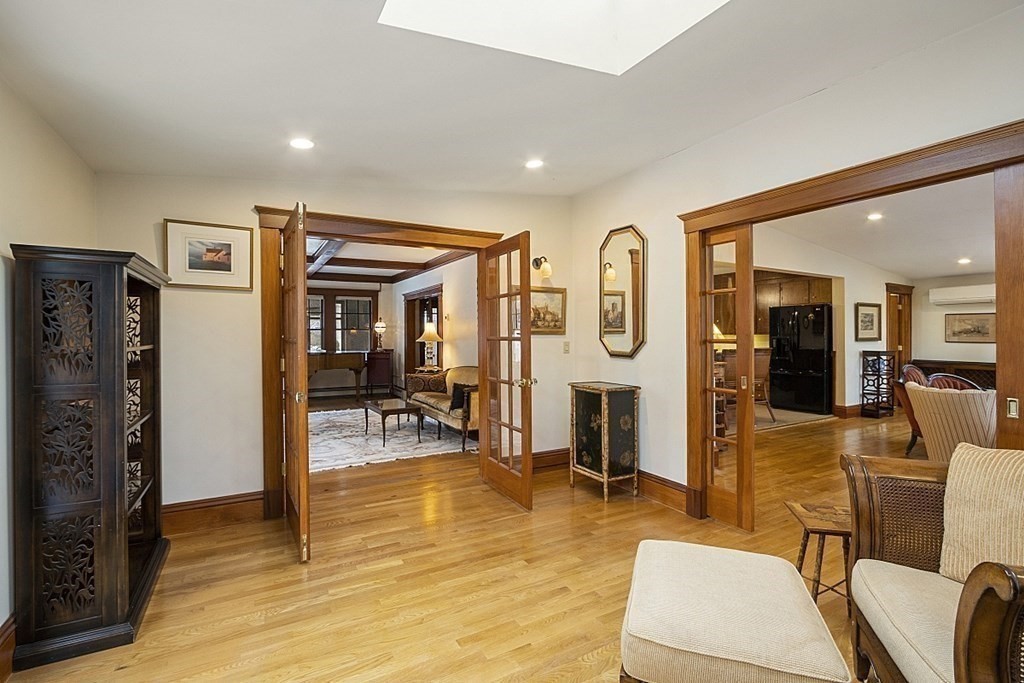 9 Reed Street Lexington, MA 02420 - Photo 7 of 26