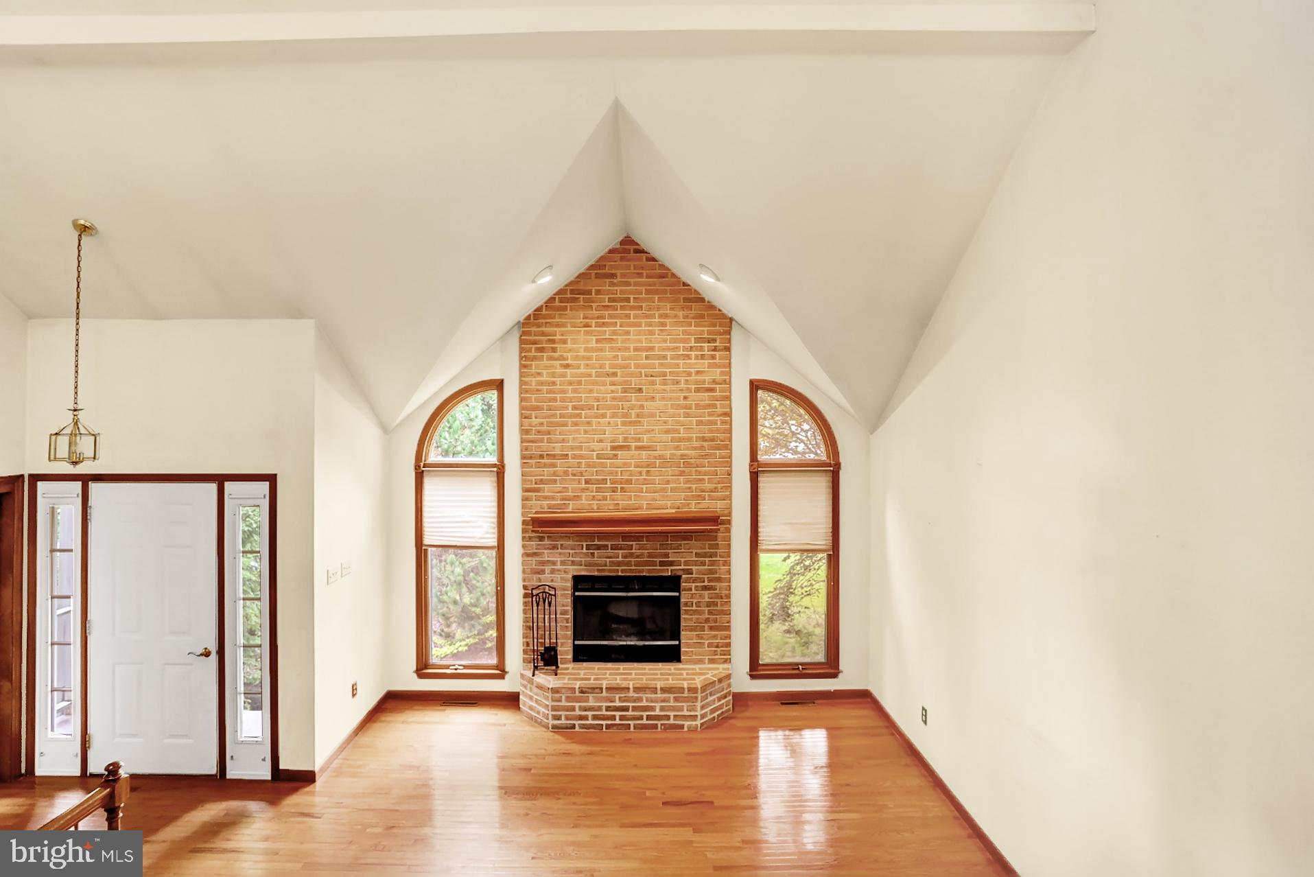 210 Nagle Road Reading, PA 19606 - Photo 3 of 33 Gallery Image 3