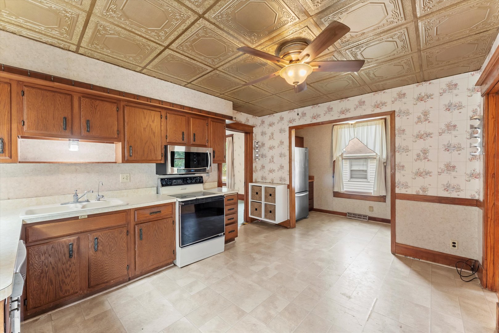 715 Reed Street Beecher, IL 60401 - Photo 6 of 35 Gallery Image 6