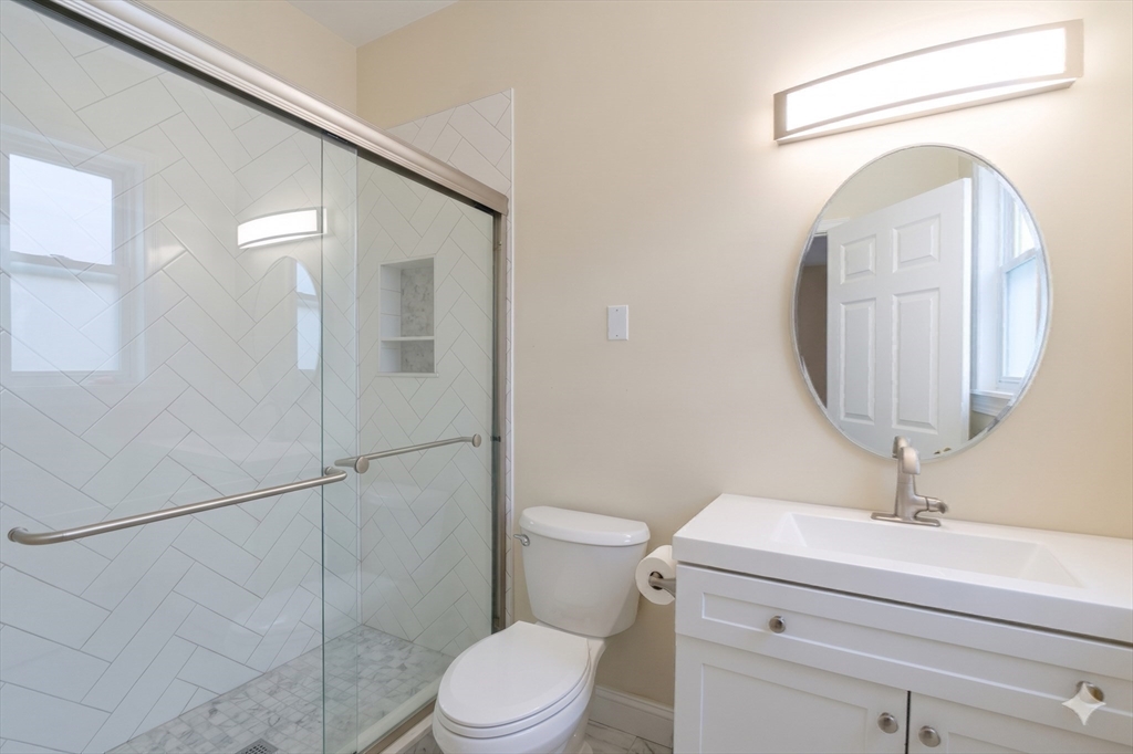 65 Pearl Street Clinton, MA 01510 - Photo 17 of 32