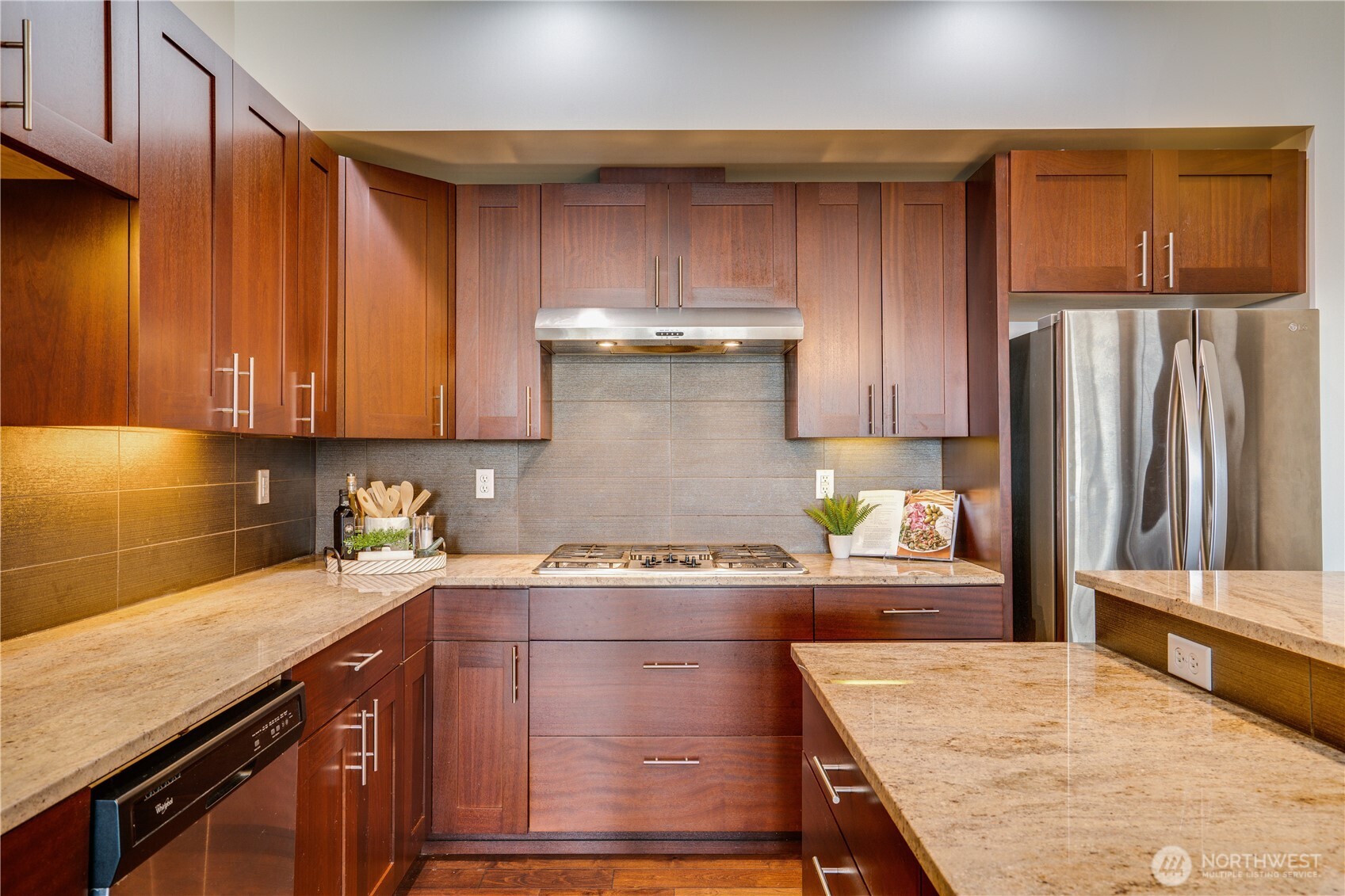 5204 North Bennett Street, Unit 209 Ruston, WA 98407 - Photo 17 of 37 Gallery Image 17