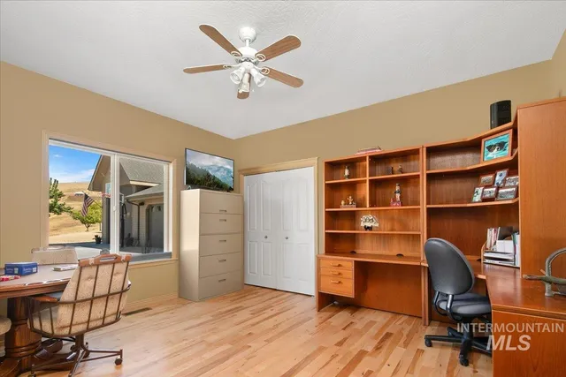 $1,500,000 | 12 Coyote Point, Horseshoe Bend, ID 83629