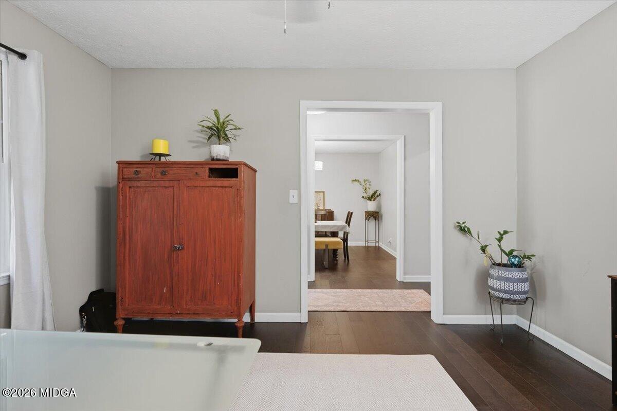1608 Rumble Road Forsyth, GA 31029 - Photo 6 of 46 a living room with furniture