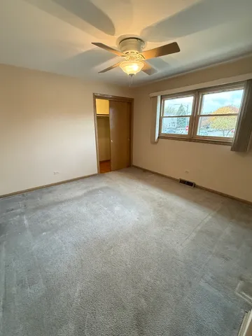 $329,900 | 2656 West 98th Place, Evergreen Park, IL 60805