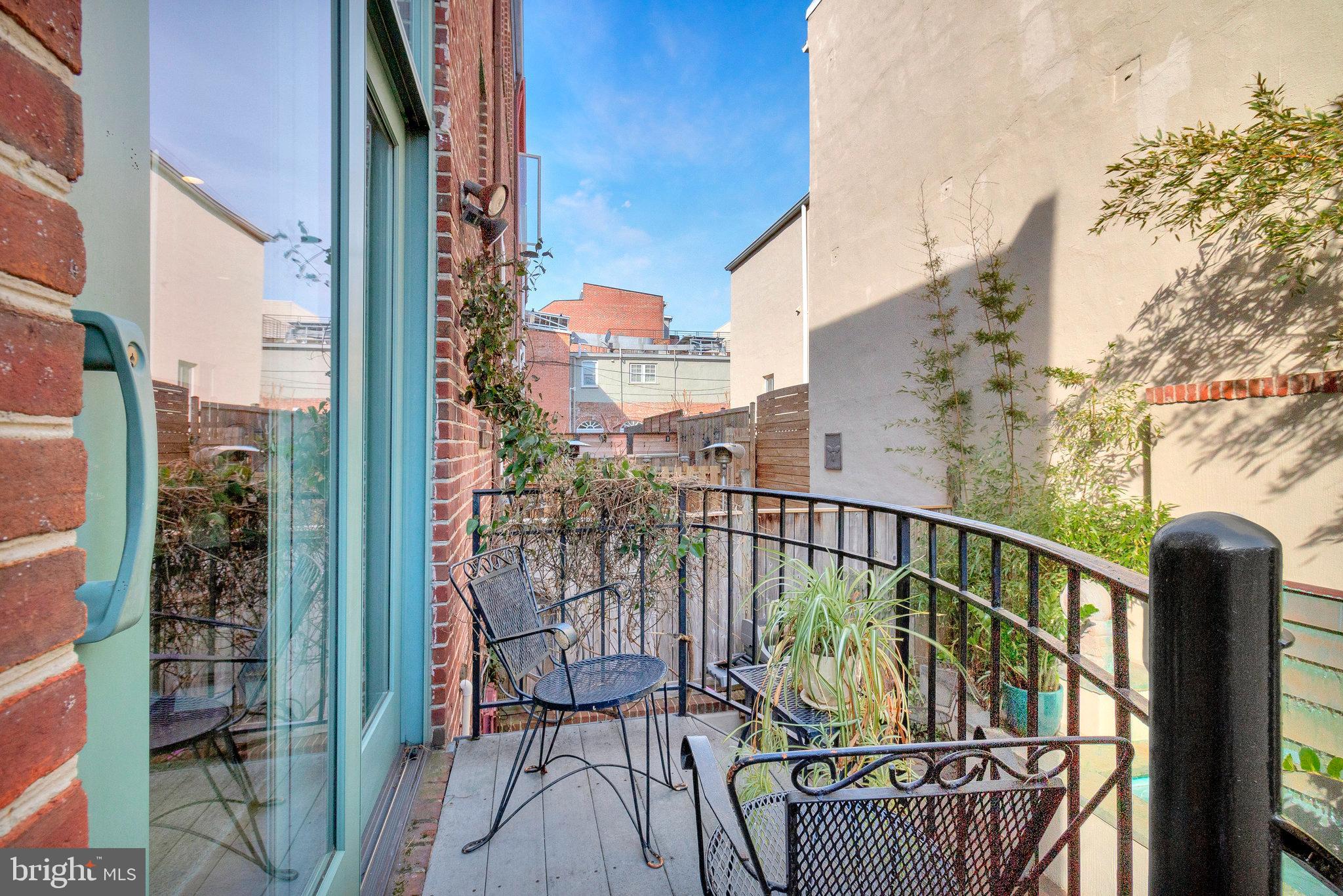 1501 Church Street Northwest Washington, DC 20005 - Photo 29 of 51 an outdoor view from balcony