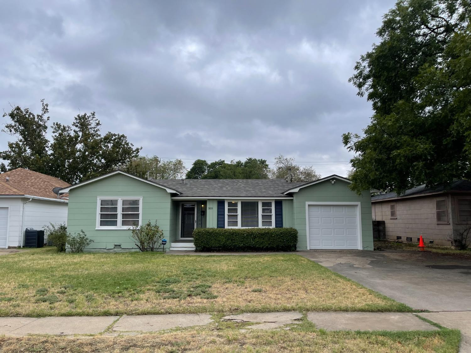 3015 46th Street Lubbock, TX 79413 - Photo 1 of 28 Photo 1