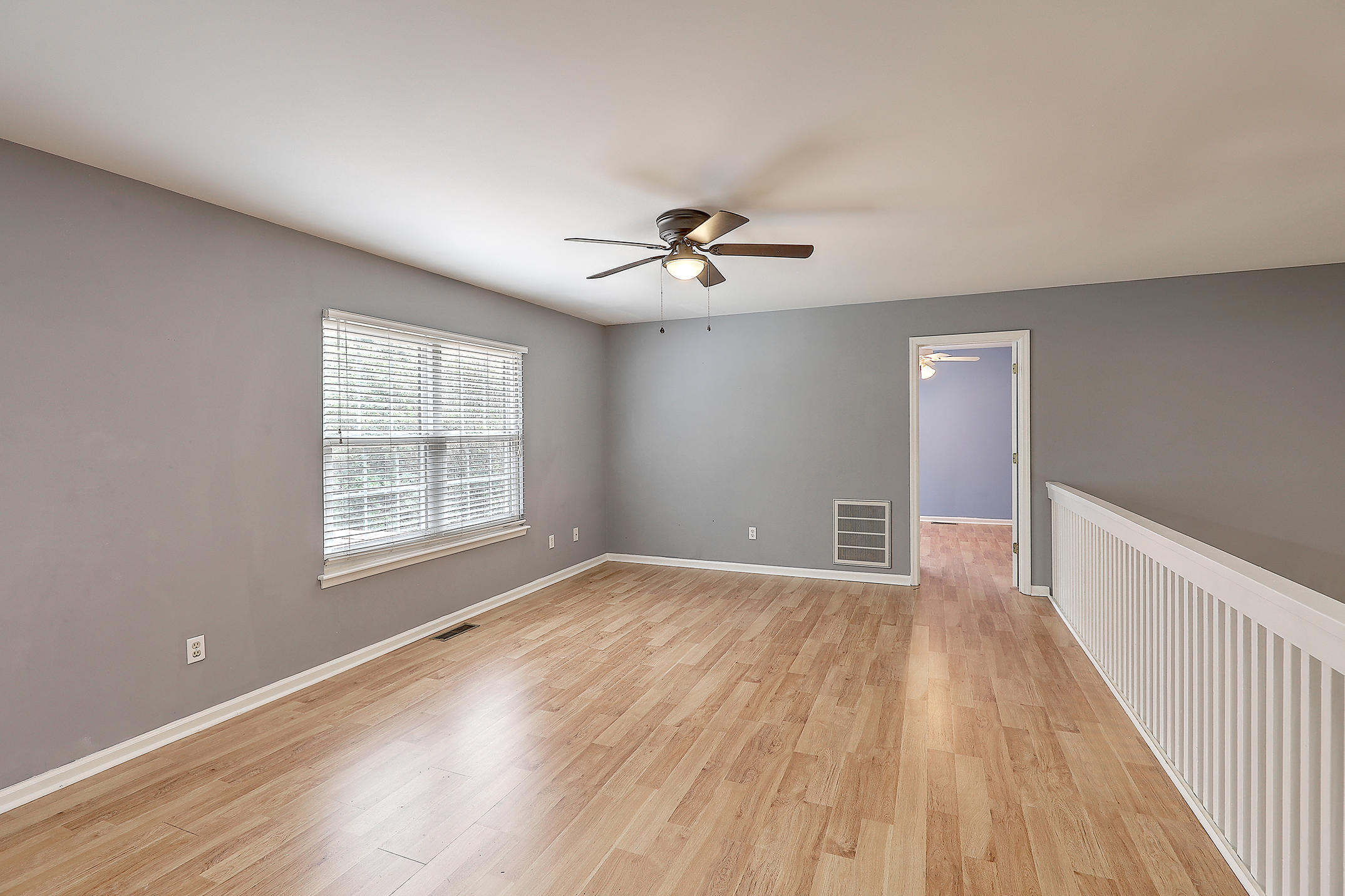 556 Castle Hall Road Mount Pleasant, SC 29464 - Photo 14 of 25 1R3A8749_50_51_52_53_54_55