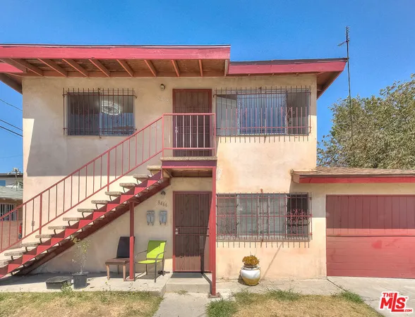 $2,695 | 8468 South Halldale Avenue, Los Angeles, CA 90047