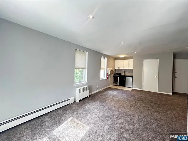 $1,749 | 320 Claremont Avenue, Unit A6, Montclair, NJ 07042