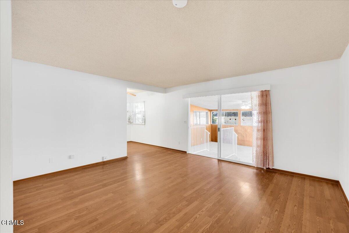 250 East Fromer Street Rialto, CA 92376 - Photo 7 of 29 living room