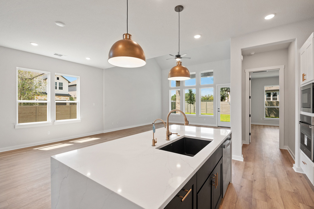 401 Leaning Rock Road Georgetown, TX 78628 - Photo 13 of 40