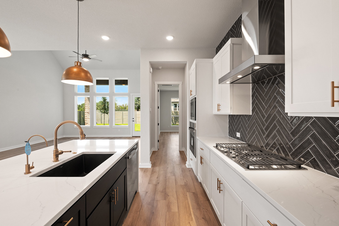 401 Leaning Rock Road Georgetown, TX 78628 - Photo 14 of 40