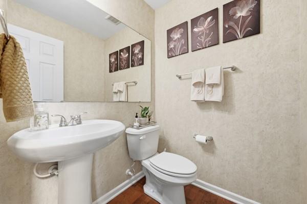 302 Davinci Court Rostraver Township, PA 15012 - Photo 8 of 48