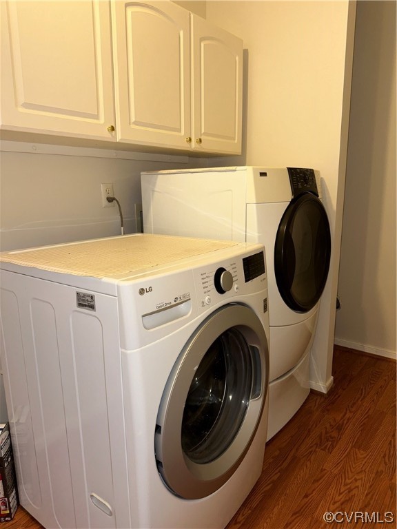 1419 Tannery Circle Midlothian, VA 23113 - Photo 20 of 43 a utility room with dryer and washer