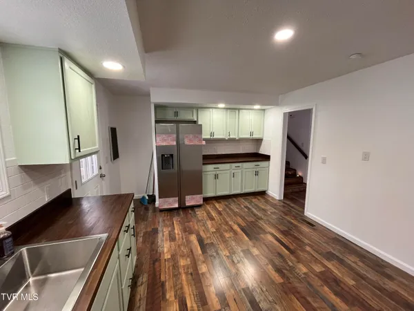 $159,500 | 12151 Retford Road, Coeburn, VA 24230
