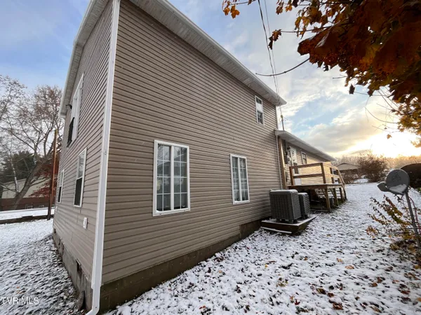 $159,500 | 12151 Retford Road, Coeburn, VA 24230