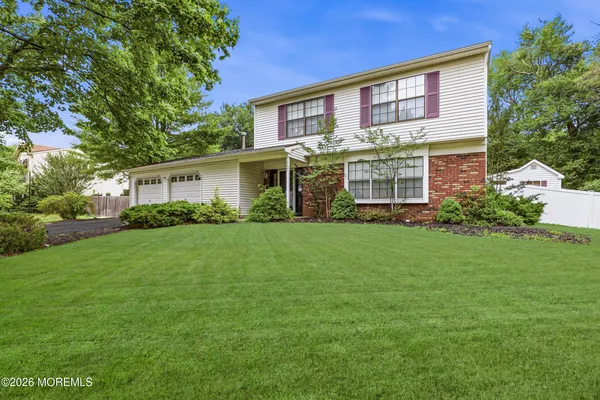 $679,000 | 302 Princeton Drive, Howell, NJ 07731