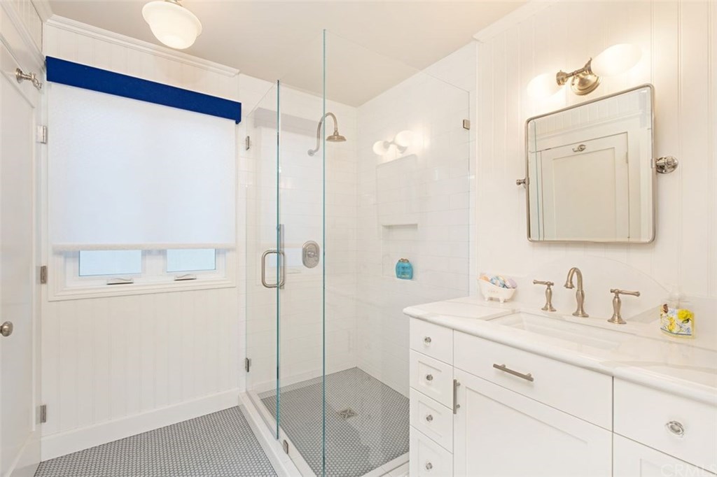 607 36th Street Newport Beach, CA 92663 - Photo 23 of 31