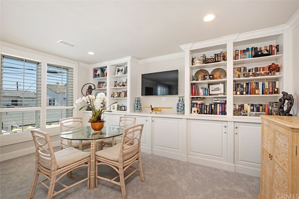 607 36th Street Newport Beach, CA 92663 - Photo 26 of 31