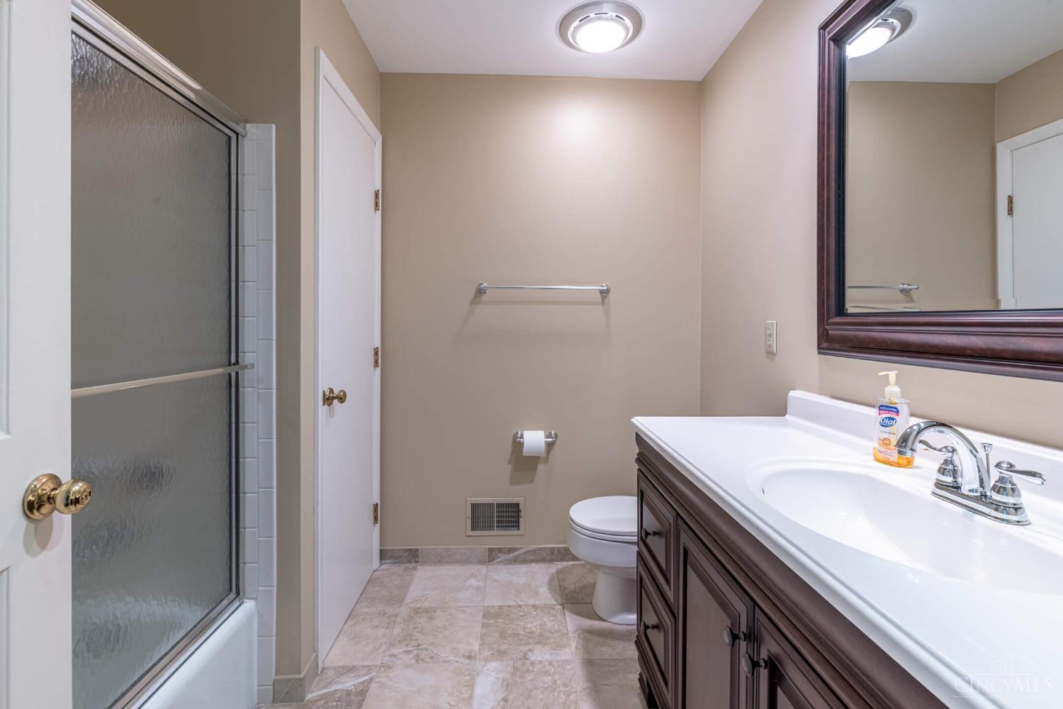 6944 Five Mile Road Cincinnati, OH 45230 - Photo 21 of 50 Gallery Image 21