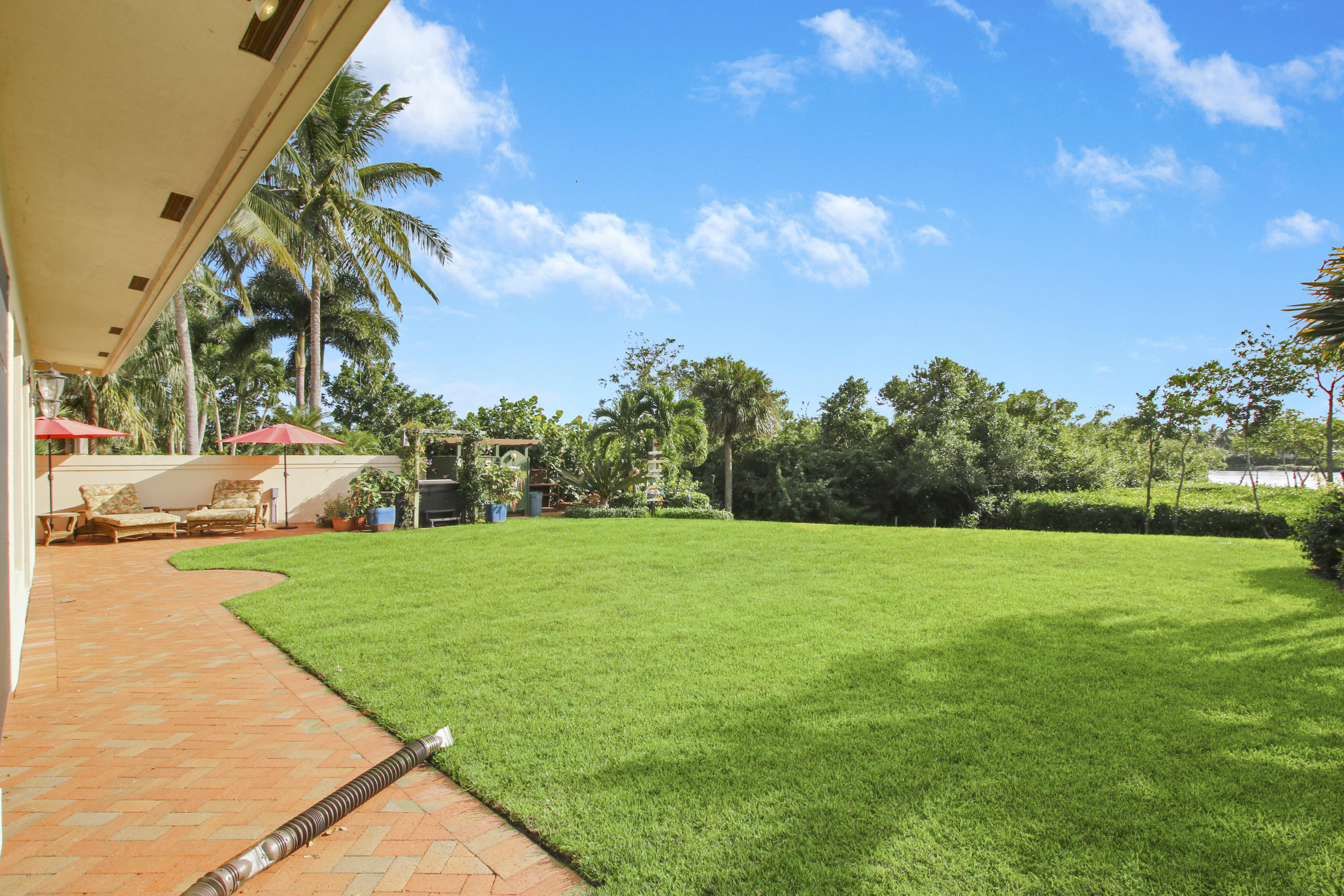 332 River Edge Road Jupiter, FL 33477 - Photo 92 of 103 House-104