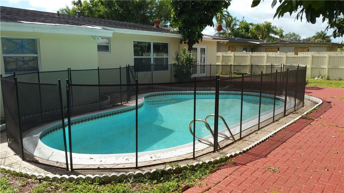 5507 Southwest 7th Street Pompano Beach, FL 33068 - Photo 8 of 9 Photo 8