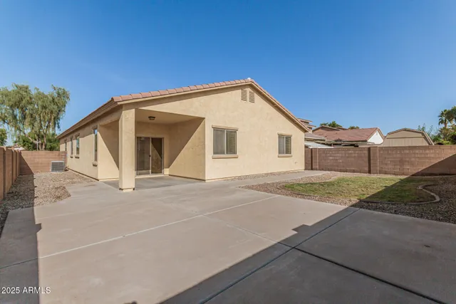 $1,700 | 45401 Balboa Drive, Maricopa, AZ 85139