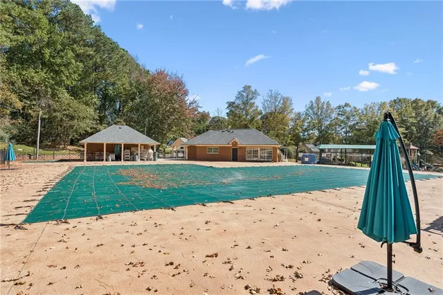 $450,000 | 2470 Jakin Way, Suwanee, GA 30024