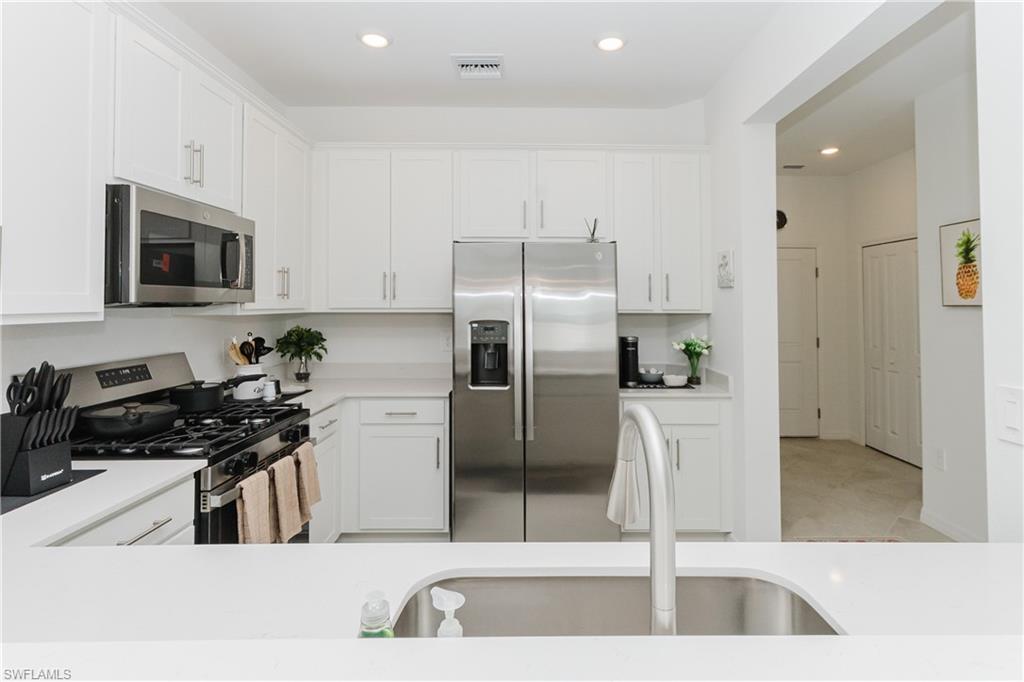14819 White Pearl Road, Unit 14819 Punta Gorda, FL 33982 - Photo 2 of 38